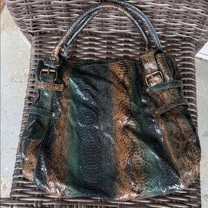 2000 B. Makowsky snake skin embossed Women’s Tote/purse 20”drop, 15.5” bottom